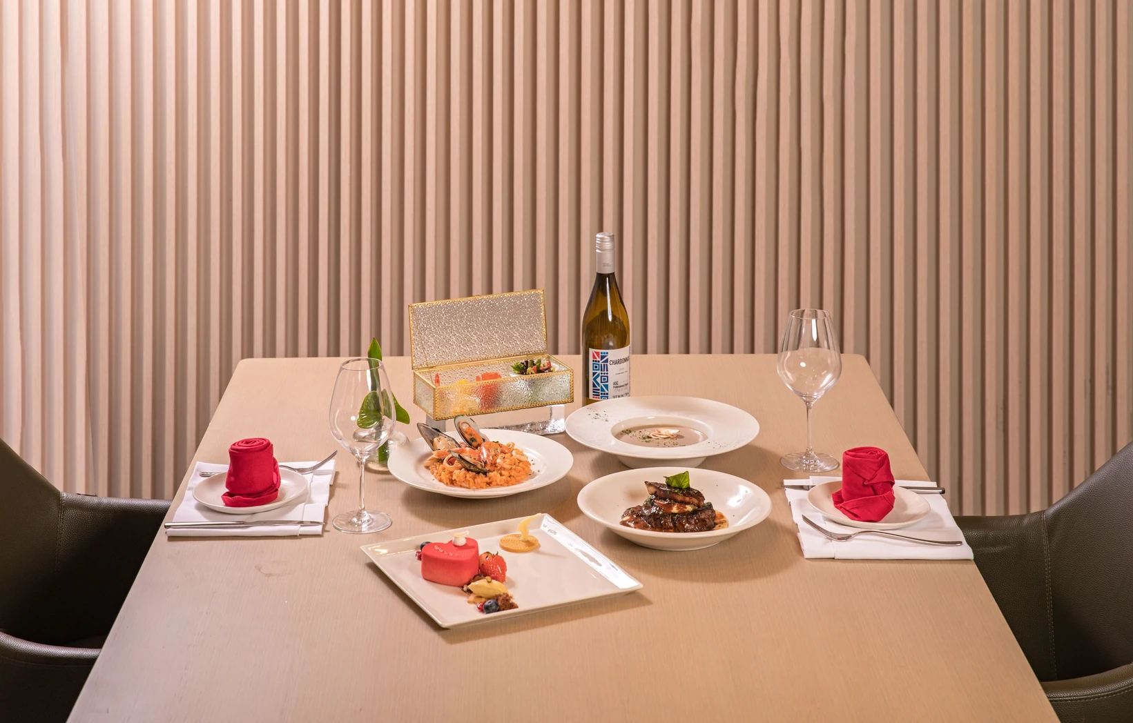 Imperial Suite Dining